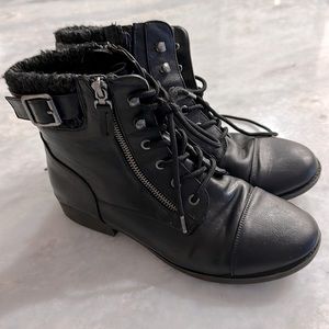 Women’s Boots Black Size 8